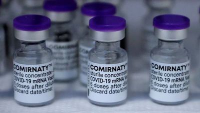Pfizer pasa a llamarse Comirnaty tras su aprobación en EEUU
