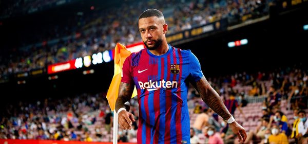 Memphis Depay da el triunfo a un Barcelona inseguro