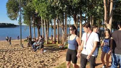 Avenida principal de costanera de CDE será sólo peatonal desde las 17:00 - ABC en el Este - ABC Color