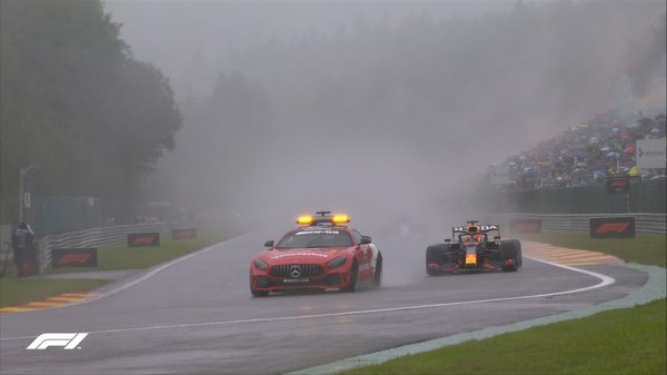 Verstappen, 'ganador' de un GP de Bélgica que tuvo apenas dos vueltas bajo 'safety car'