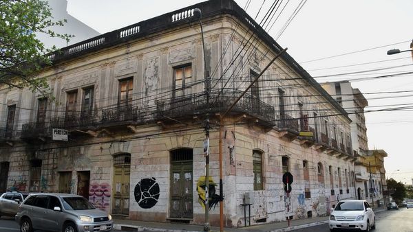 Plan apunta a concesión de casas para su revitalización
