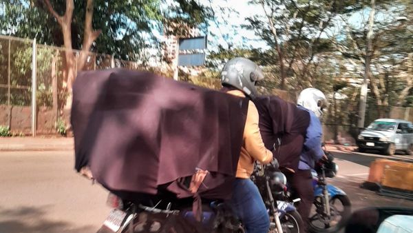 Denuncian masivo contrabando de pollo argentino a través del Paraná