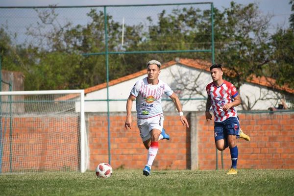 Colegiales, sólido en la punta de la “B” - Fútbol de Ascenso de Paraguay - ABC Color