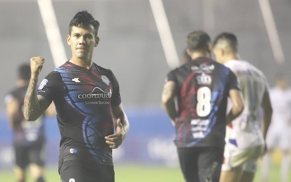 Crónica / Chute atractivo va a cerrar la séptima fecha
