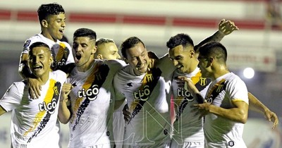 La Nación / Fiesta total en los Jardines
