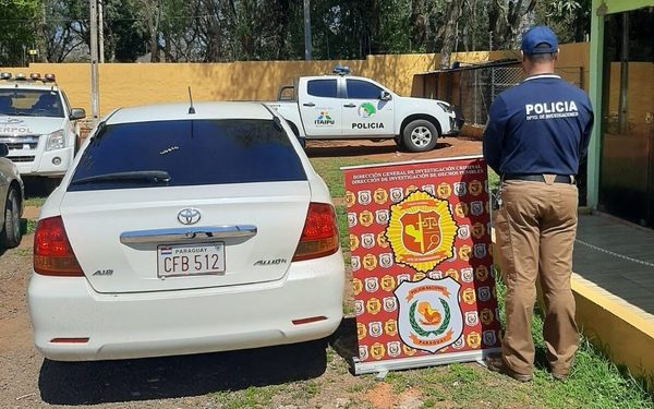 Pasado de copas se olvidó dónde dejó su auto y denunció como robado - La Clave