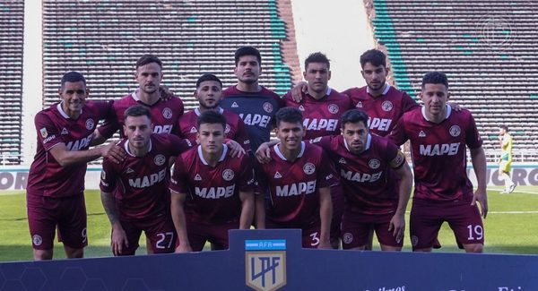 Con Morel de titular, Lanús gana y recupera el liderato en Argentina