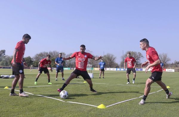Domingo albirrojo en Ypané - Fútbol - ABC Color