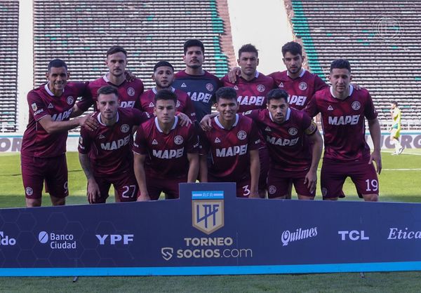 Con Morel de titular, Lanús gana y recupera el liderato en Argentina