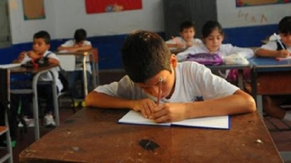 Niños deben volver a clases por salud mental, dice pediatra | Noticias Paraguay