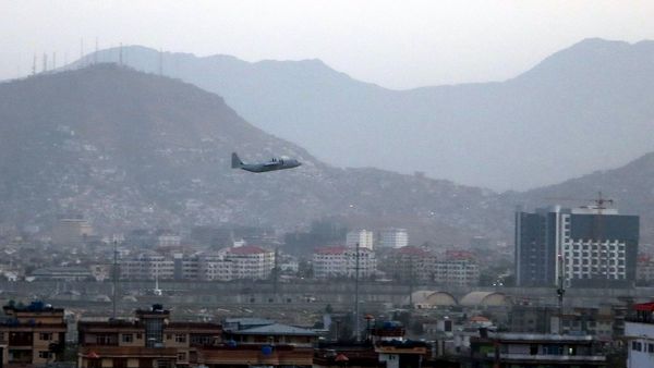 Investigan si civiles murieron por ataque de dron de EEUU en Kabul