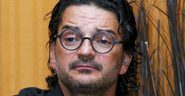 Ricardo Arjona cantó en el metro de Nueva York pero nadie lo reconoció - SNT