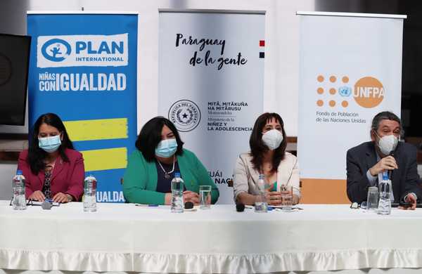 Presentan estudio de investigación "Invisibles a plena luz" | .::Agencia IP::.