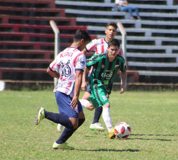 Figari sale del último lugar - Fútbol de Ascenso de Paraguay - ABC Color
