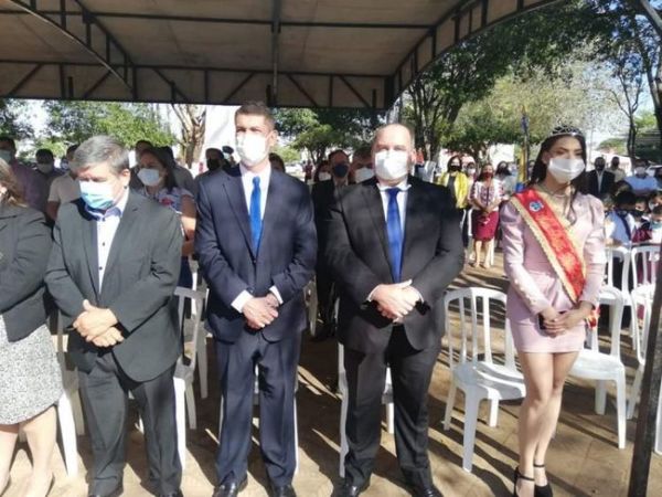 Ronald Acevedo participó de las conmemoraciones de un nuevo aniversario de Bella Vista