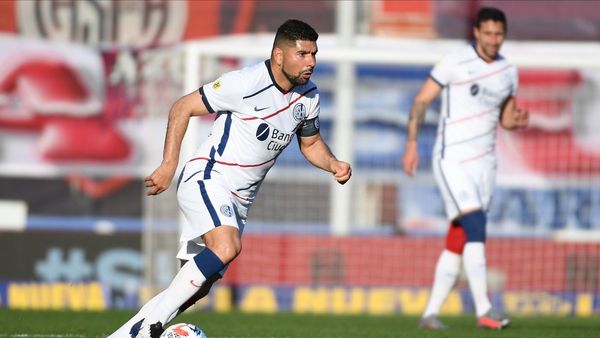 San Lorenzo calma la salida de los Romero con goleada