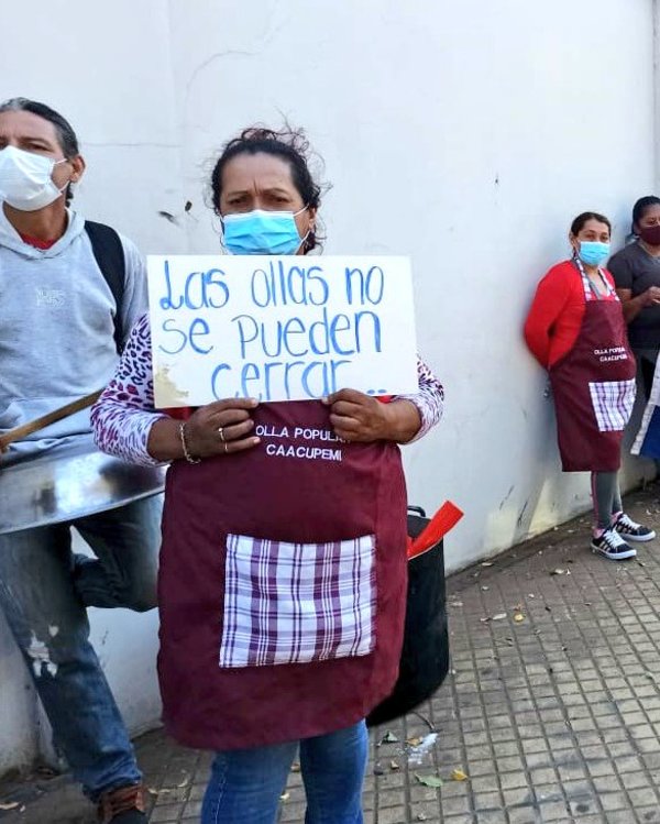 Organizadores de ollas populares exigen reposición de fondos