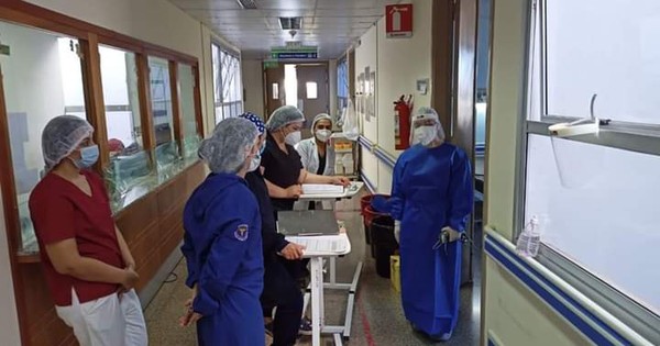 La Nación / Reportan solo dos internados por COVID-19 en Hospital Integrado de CDE y ambos sin vacunas