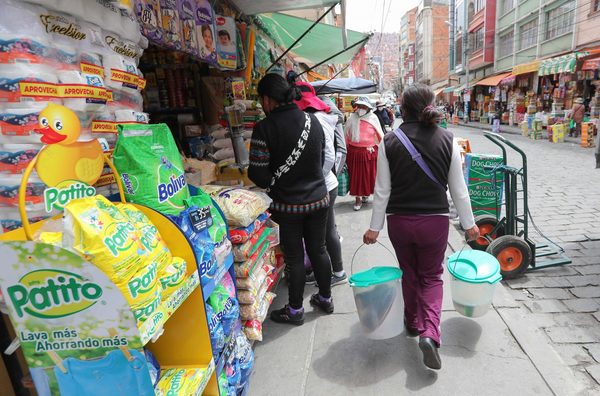Bolivia reporta un desempleo del 6,4 % y un aumento del superávit comercial - MarketData