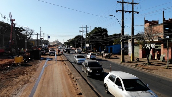 En Tres Bocas se erige el muro lateral del túnel y se establecen medidas para regreso a clases