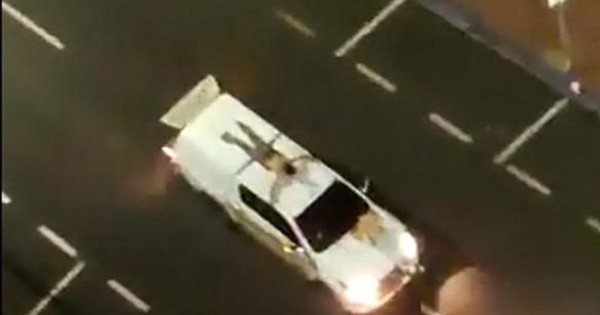 La Nación / Violento asalto con rehenes deja tres muertos en Brasil
