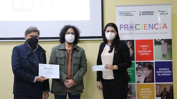 Periodista de Última Hora premiado por publicación