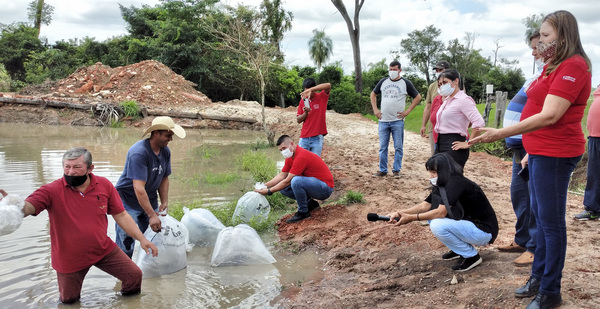 El Indert capacitó en piscicultura a 384 beneficiarios y construyó 139 estanques | .::Agencia IP::.