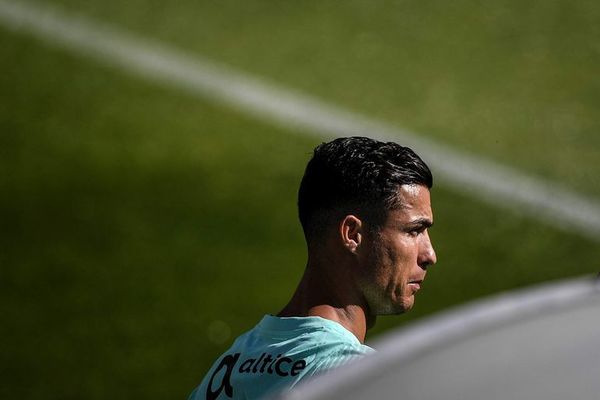 Cristiano Ronaldo firmó por dos temporadas con el Manchester United - Fútbol Internacional - ABC Color