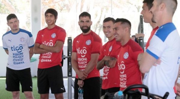 APF advierte que si clubes se oponen de nuevo no jugarían la Eliminatoria