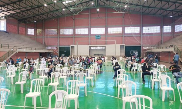 Falencias de la Décima Región Sanitaria en la aplicación de AstraZeneca ahuyentó a la gente – Diario TNPRESS