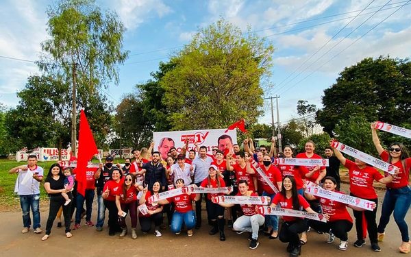 Pedro Moreira pide apoyo en gran jornada de pegatina en Remansito – Diario TNPRESS