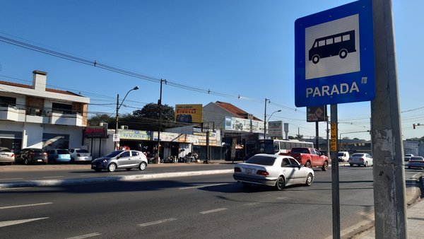 Regulada deja a usuarios del transporte público esperando por horas un bus | Noticias Paraguay