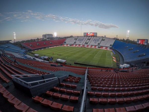 Eliminatorias: Dan a conocer precios para ver a Paraguay