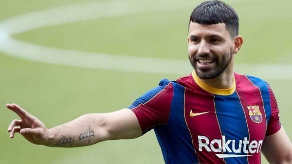 Diario HOY | Busquets y Alba se rebajan el sueldo y el Barcelona inscribe a Agüero