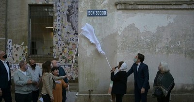 La Nación / “Son 30.000”: una calle recuerda a desaparecidos de dictadura argentina