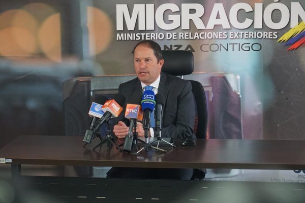 Migración Colombia trabaja en plan de llegada para migrantes afganos