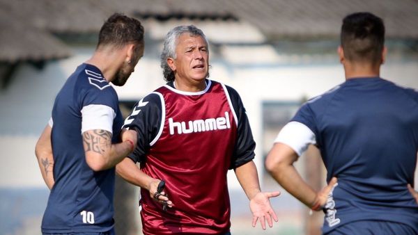 Pipo Gorosito ya trabaja en su nuevo club