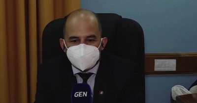 La Nación / El desafío más importante será vencer la reticencia en los adultos mayores, afirman