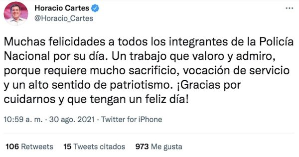 La Nación / Cartes felicita a los policías en su día