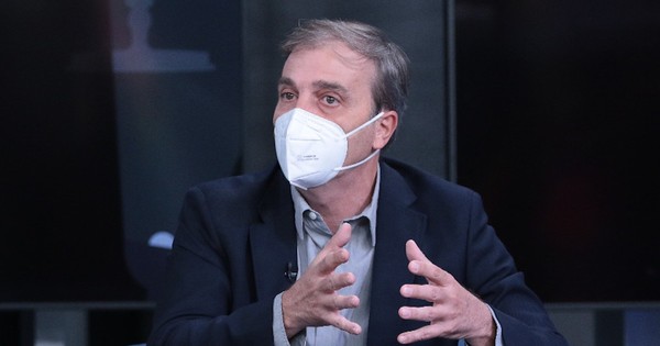 La Nación / Docentes no vacunados deberían hacer otras tareas fuera del aula