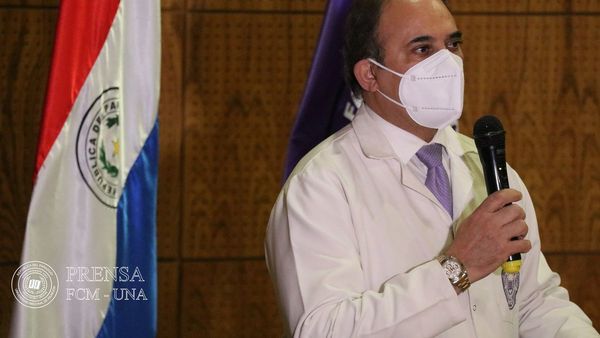 Asumió nuevo decano de Medicina UNA