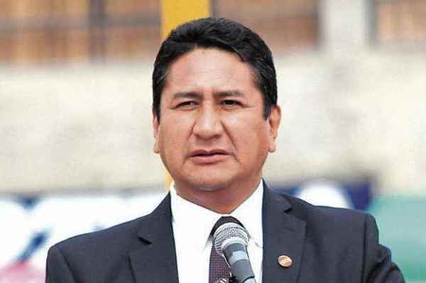 Perú: Fiscalía pidió 3 años de cárcel para el secretario general del partido de Pedro Castillo | Ñanduti