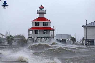 El huracán Ida deja al menos cuatro muertos y a más de un millón de personas sin electricidad en EE.UU. | .::Agencia IP::.