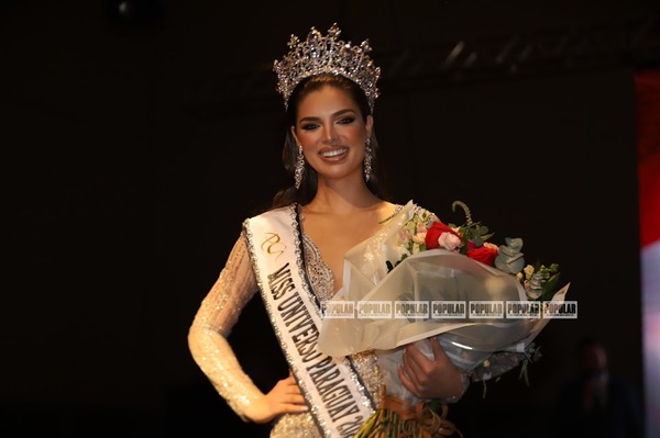 !Habemus Miss Universo Paraguay! Nadia Ferreira obtiene la corona