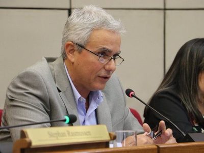 Fidel Zavala negó huir de responsabilidades sobre su hijo extramatrimonial · Radio Monumental 1080 AM