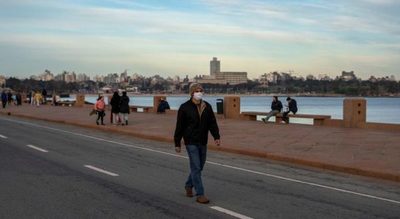 Uruguay reabre sus fronteras a los extranjeros después de un año y medio de cierre