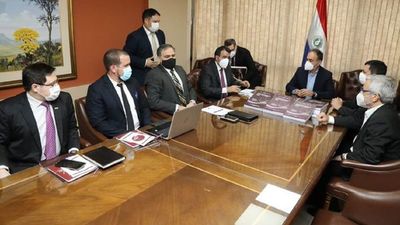 Hacienda presenta presupuesto general para el 2022 por un total de G. 92 billones