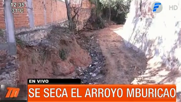 Se seca parte del arroyo Mburicaó en Asunción