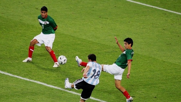 Exgolero de México despierta llorando al recordar el gol de Maxi