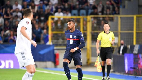 Francia se estrella ante Bosnia